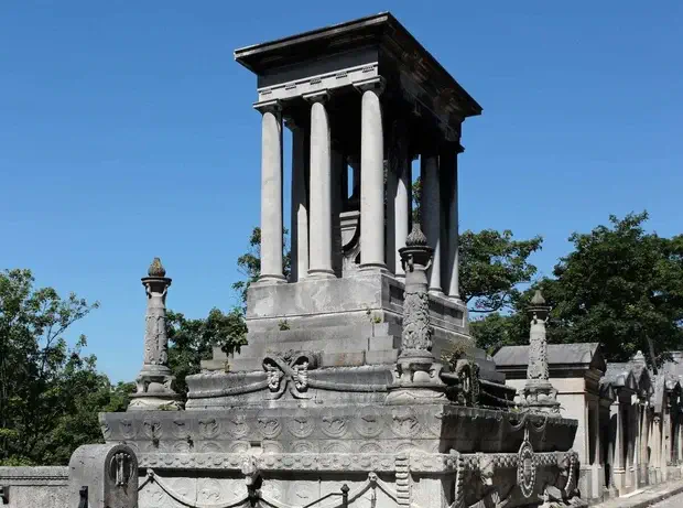 Склеп Елизаветы Демидовой