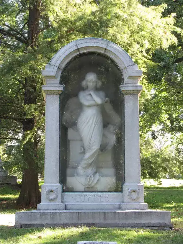 Возлюбленная Луйтиса